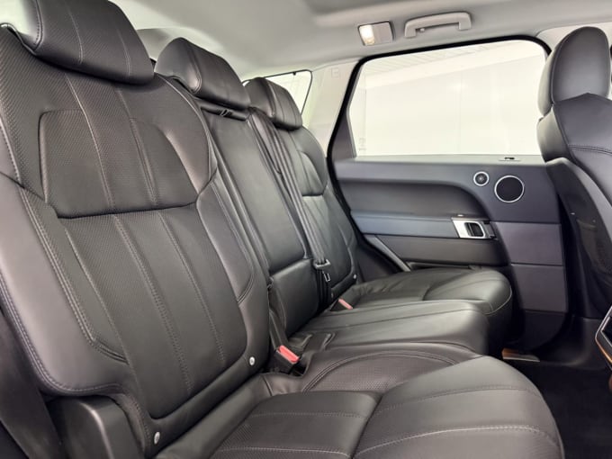 2025 Land Rover Range Rover Sport