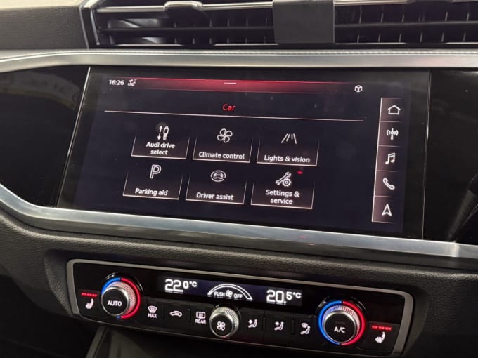 2025 Audi Q3