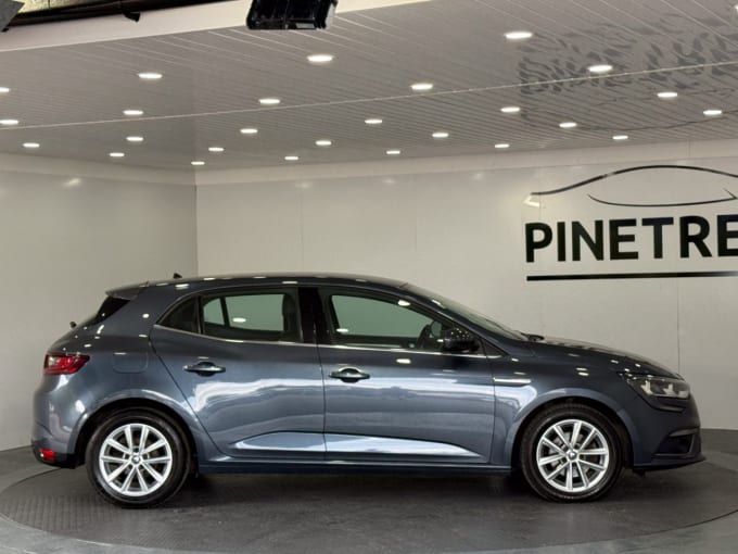 2025 Renault Megane