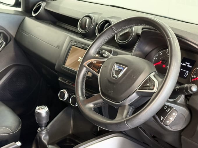 2025 Dacia Duster