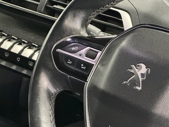 2025 Peugeot 3008