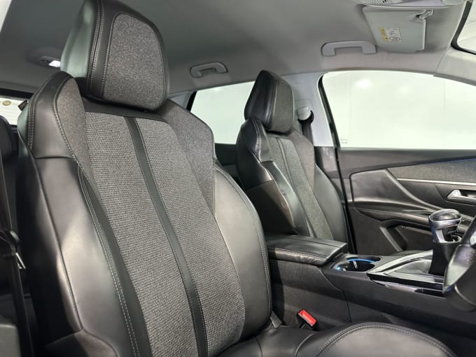 2025 Peugeot 3008