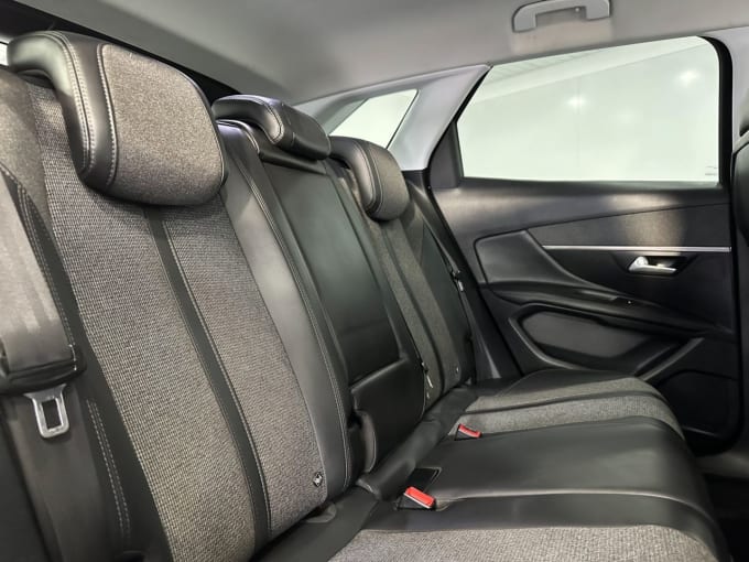 2025 Peugeot 3008