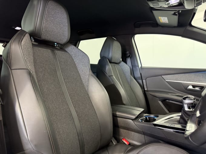 2025 Peugeot 3008