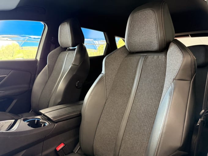 2025 Peugeot 3008