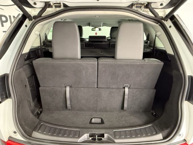 2025 Land Rover Discovery Sport
