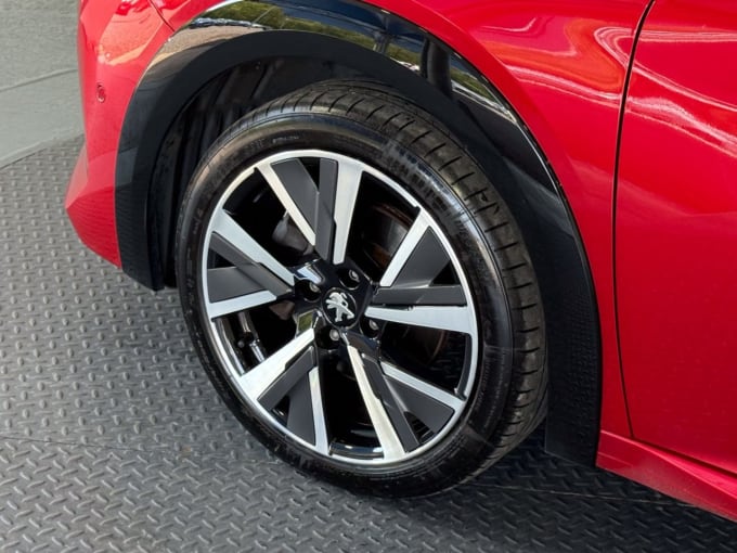 2025 Peugeot 208