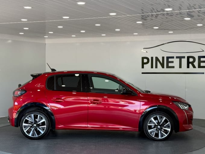 2025 Peugeot 208