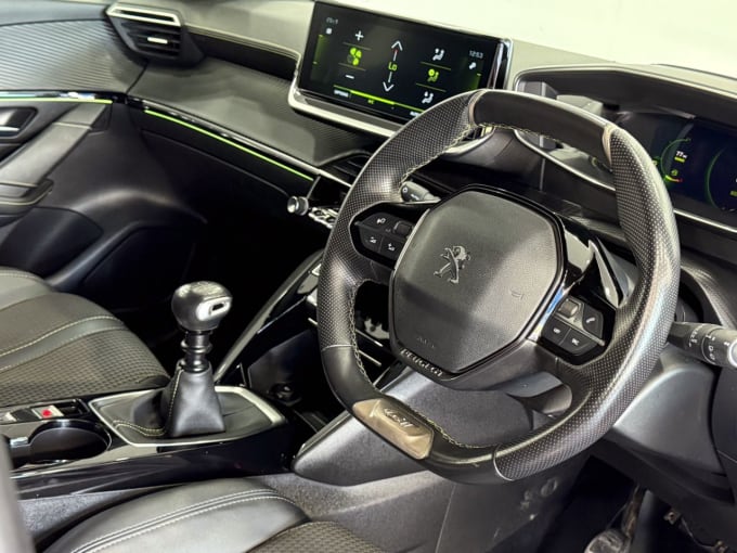 2025 Peugeot 208