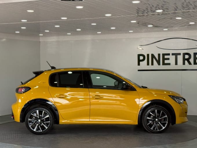 2025 Peugeot 208