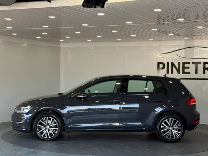 2025 Volkswagen Golf
