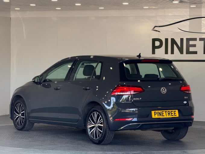 2025 Volkswagen Golf