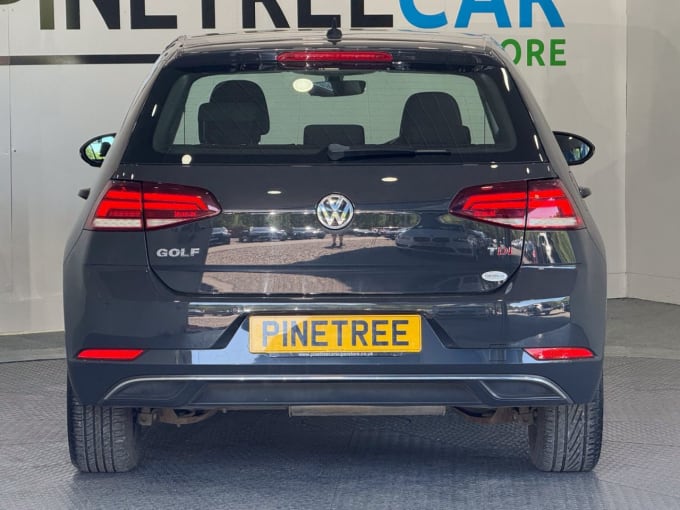 2025 Volkswagen Golf