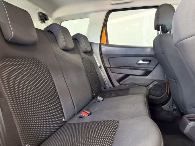 2025 Dacia Duster