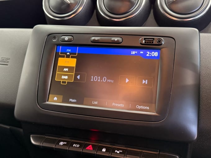 2025 Dacia Duster