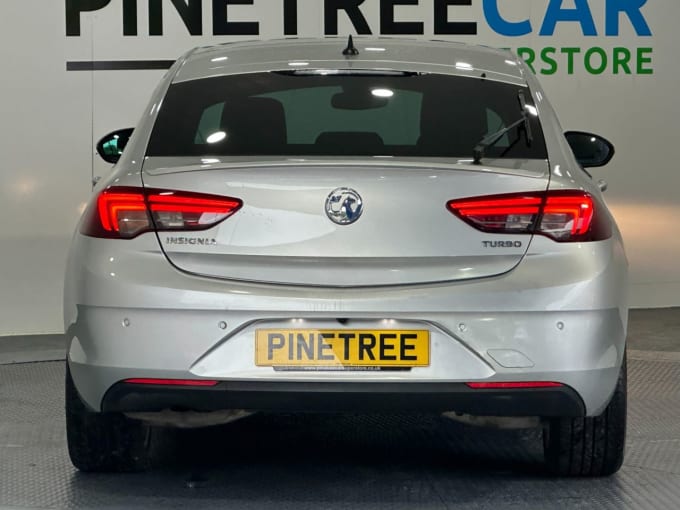 2025 Vauxhall Insignia