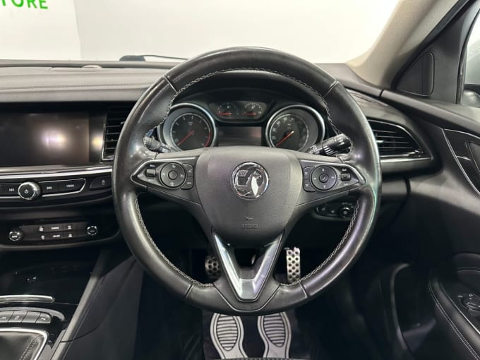 2025 Vauxhall Insignia