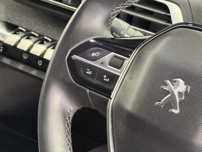 2025 Peugeot 3008