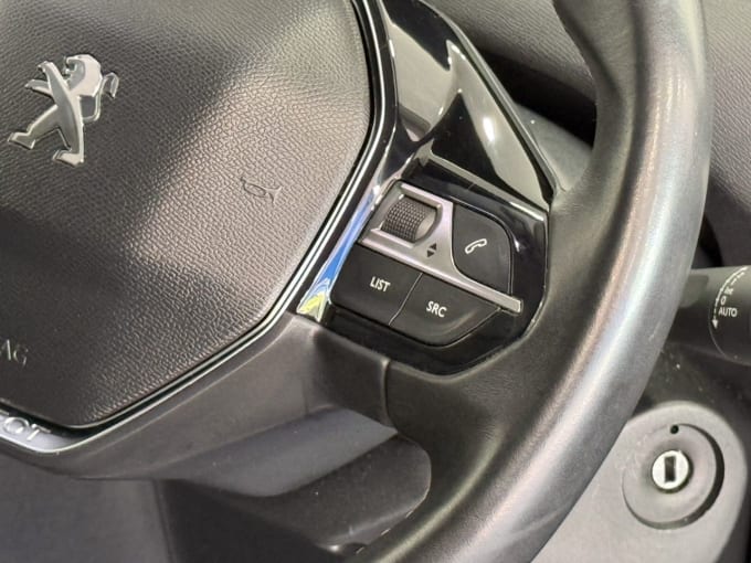 2025 Peugeot 3008