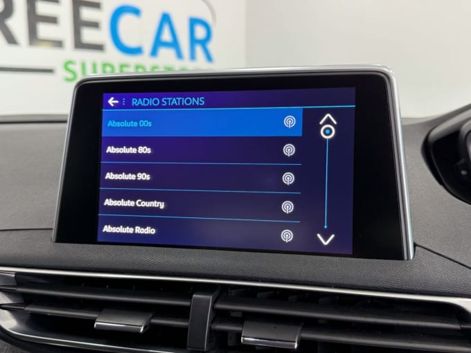 2025 Peugeot 3008