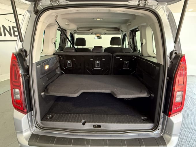 2025 Vauxhall Combo Life