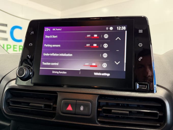 2025 Vauxhall Combo Life