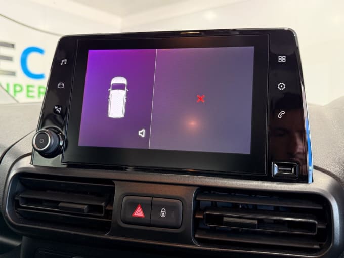 2025 Vauxhall Combo Life