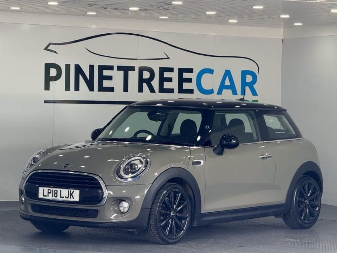 2025 Mini Hatch