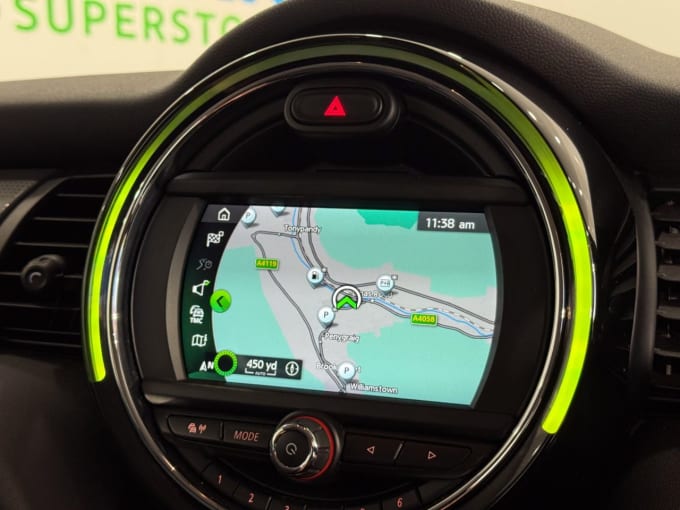 2025 Mini Hatch