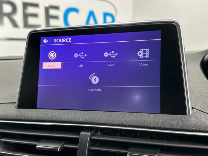 2025 Peugeot 5008
