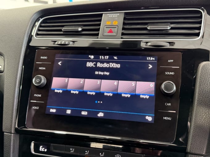 2025 Volkswagen Golf