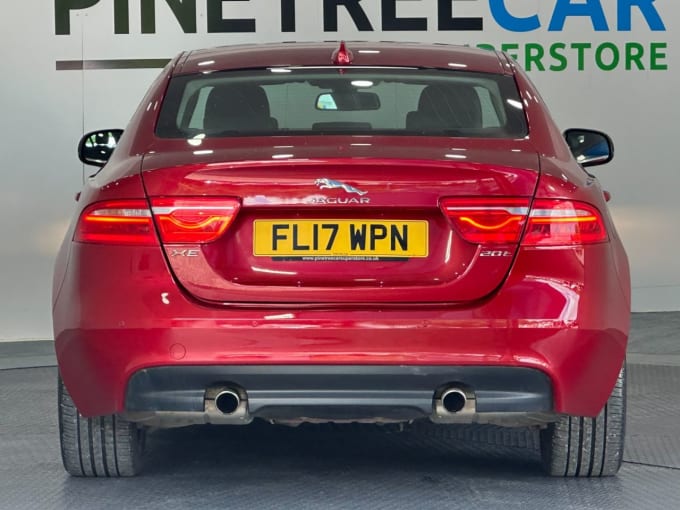 2025 Jaguar Xe
