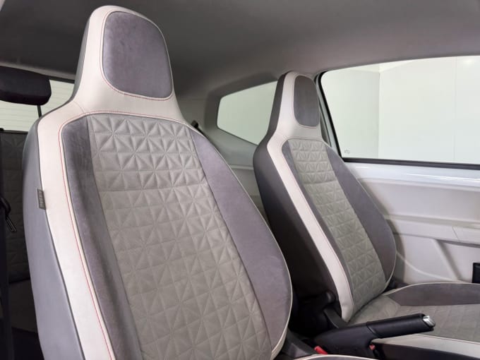 2025 Volkswagen Up!