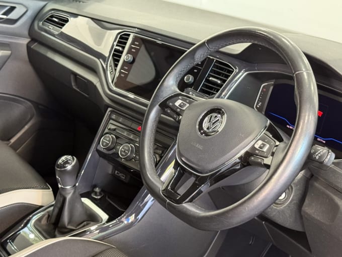 2025 Volkswagen T-roc