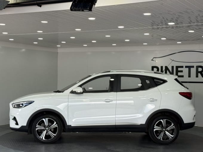 2025 Mg Mg Zs