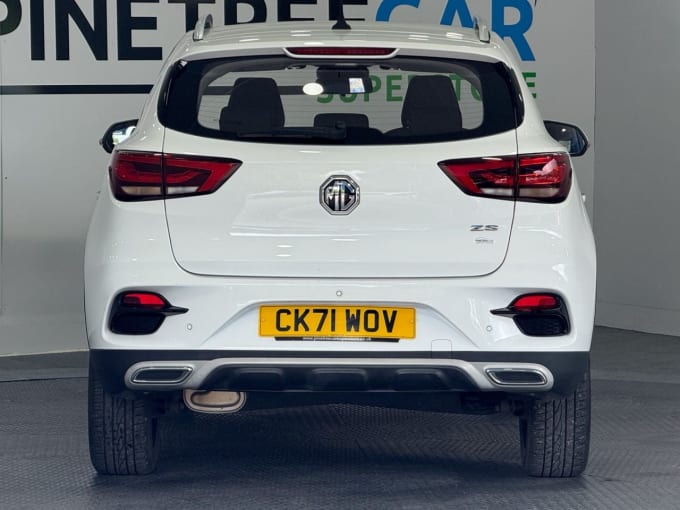 2025 Mg Mg Zs