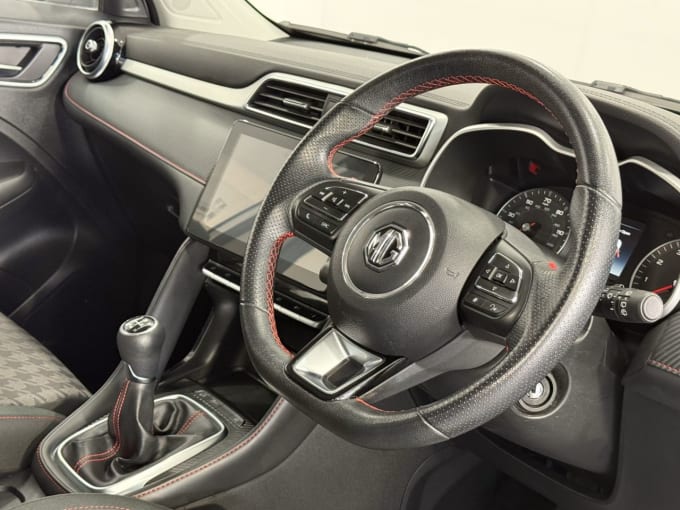 2025 Mg Mg Zs