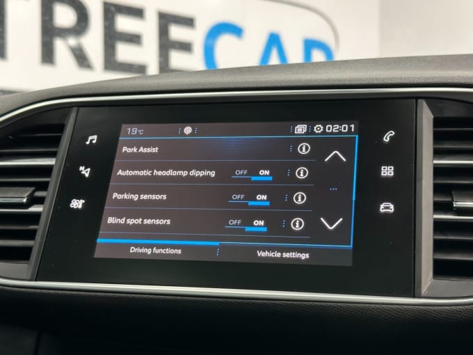 2025 Peugeot 308