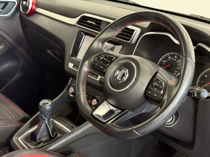 2025 Mg Mg Zs