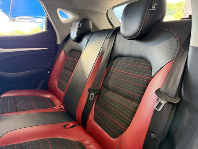 2025 Mg Mg Zs