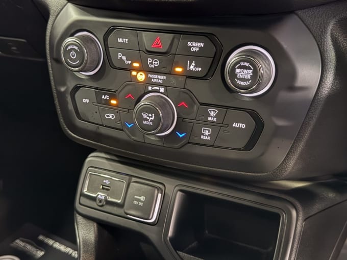 2025 Jeep Renegade