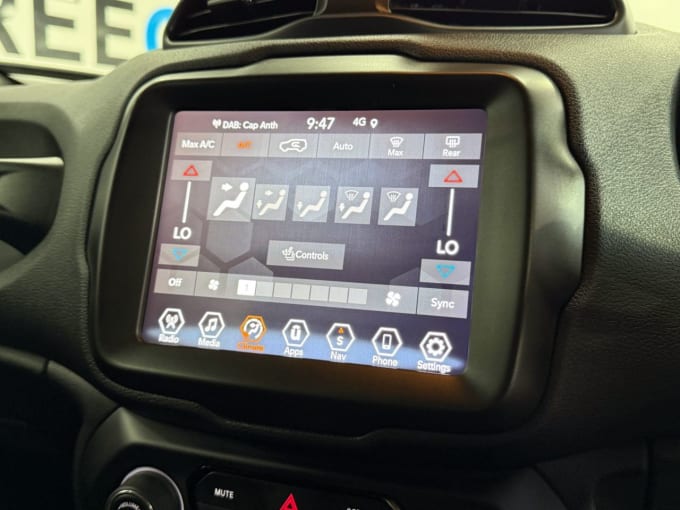 2025 Jeep Renegade