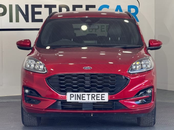 2025 Ford Kuga