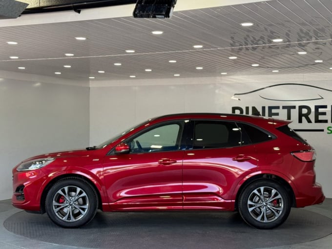 2025 Ford Kuga