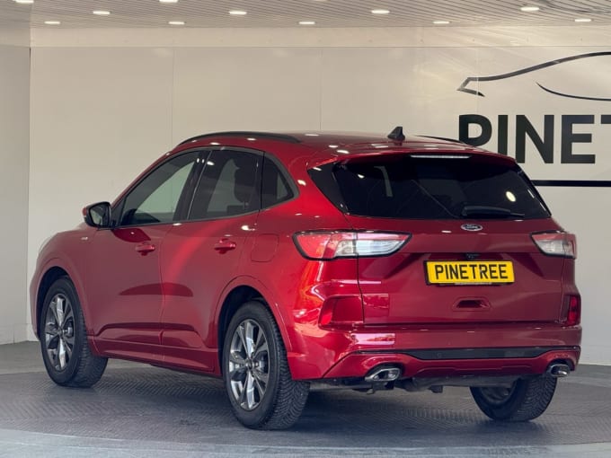 2025 Ford Kuga