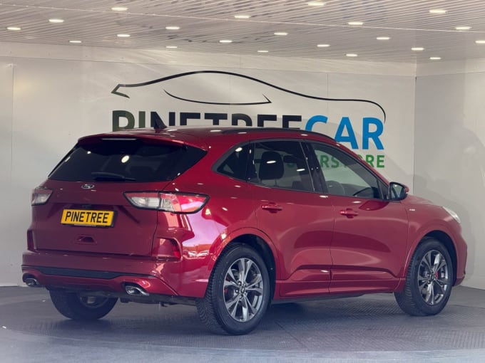 2025 Ford Kuga
