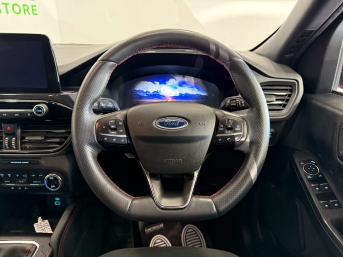 2025 Ford Kuga