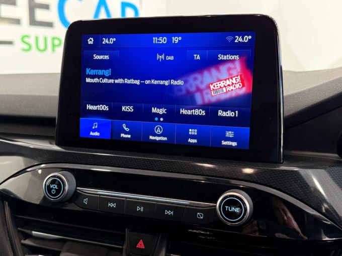 2025 Ford Kuga