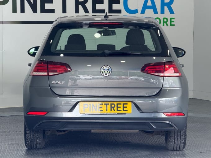 2025 Volkswagen Golf