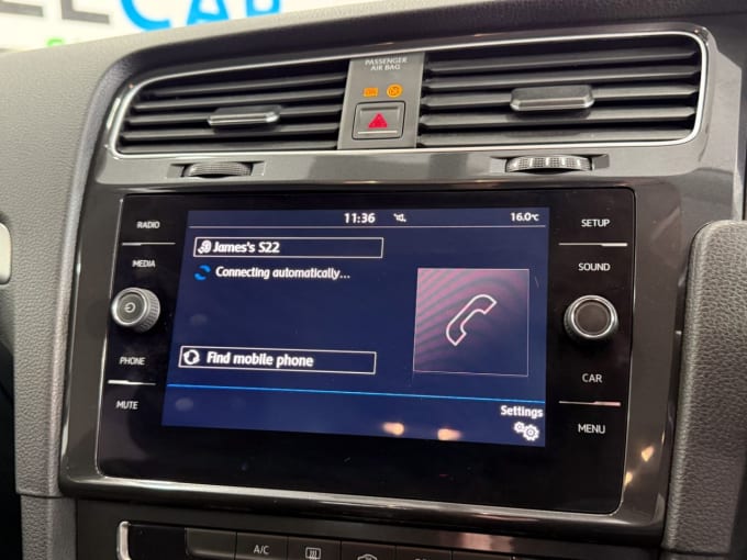 2025 Volkswagen Golf